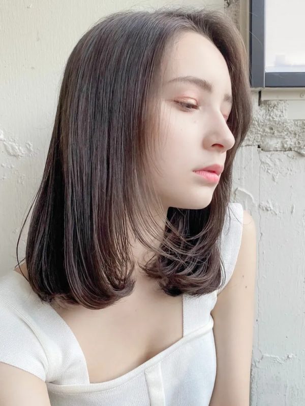 画像10 16 顔タイプがクールの人に似合う髪型特集 大人で直線的なきれいめヘアをご紹介 モデルプレス