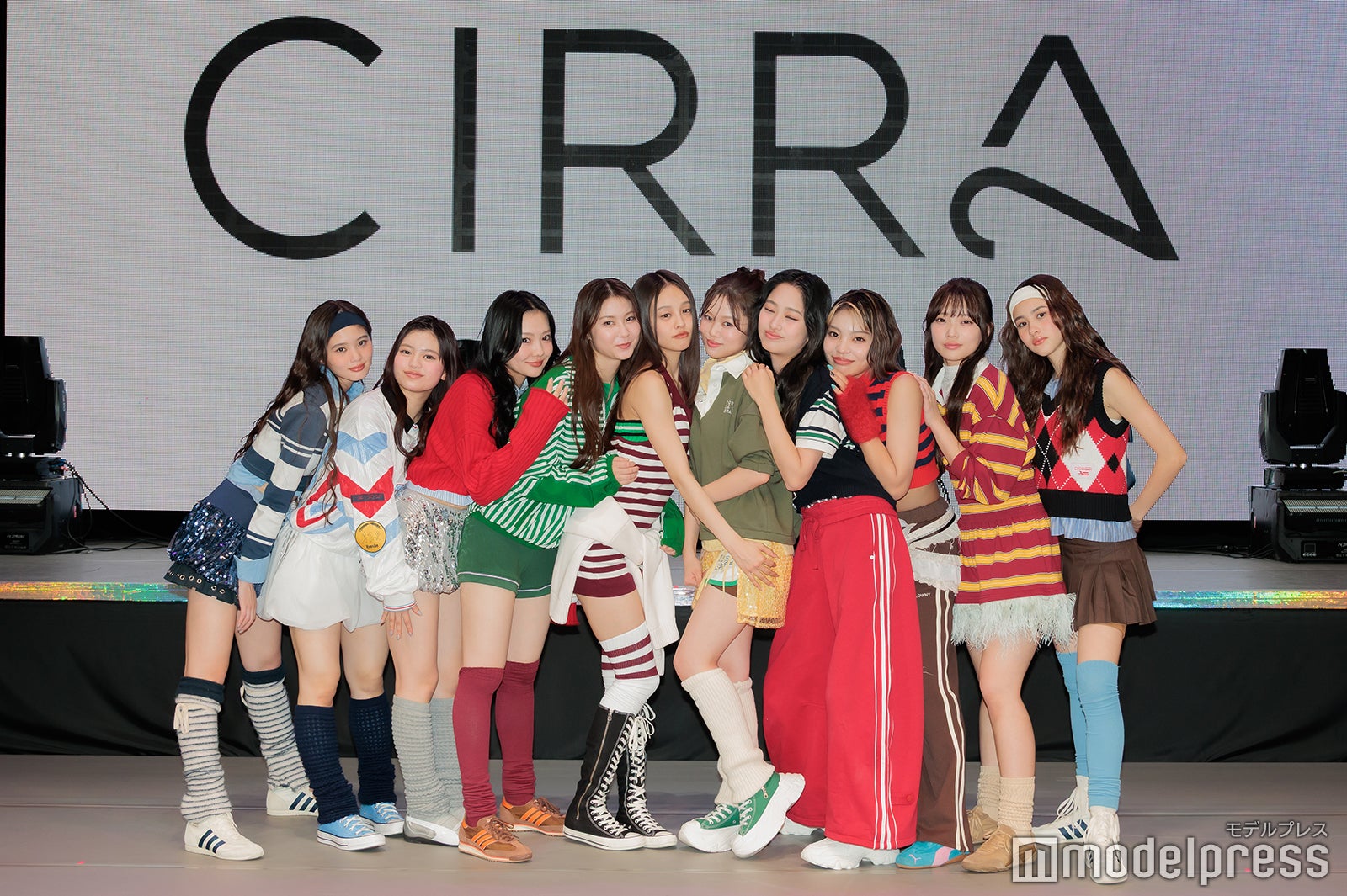 CIRRA／TOA、NIKORI、HINATA、MYU.Y、YURARA、YUNA、KOHARU、MOMO、MYU.S、MANON（C）モデルプレス