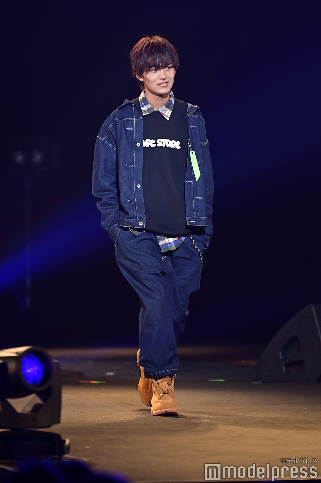 （C）モデルプレス