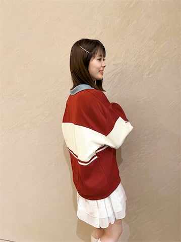 『めざまし』27歳キャスター、ゆるっとスポーティーコーデで"美脚"披露「めちゃくちゃお似合い」
