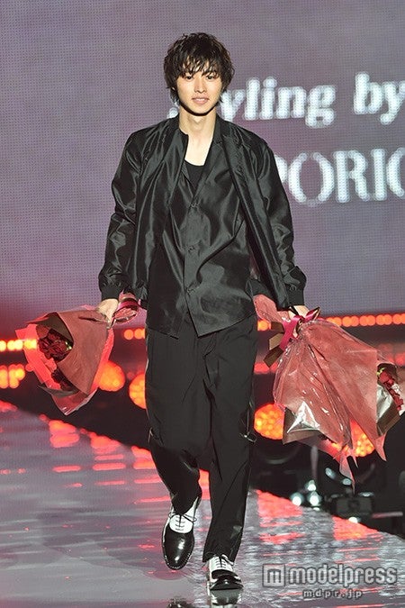 2 5次元イケメン 山崎賢人の悩みとは マンガみたいな実生活 に迫る モデルプレス