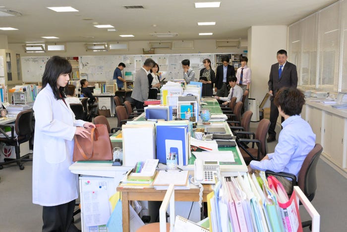 「最高の教師 1年後、私は生徒に■された」第6話より(C)日本テレビ