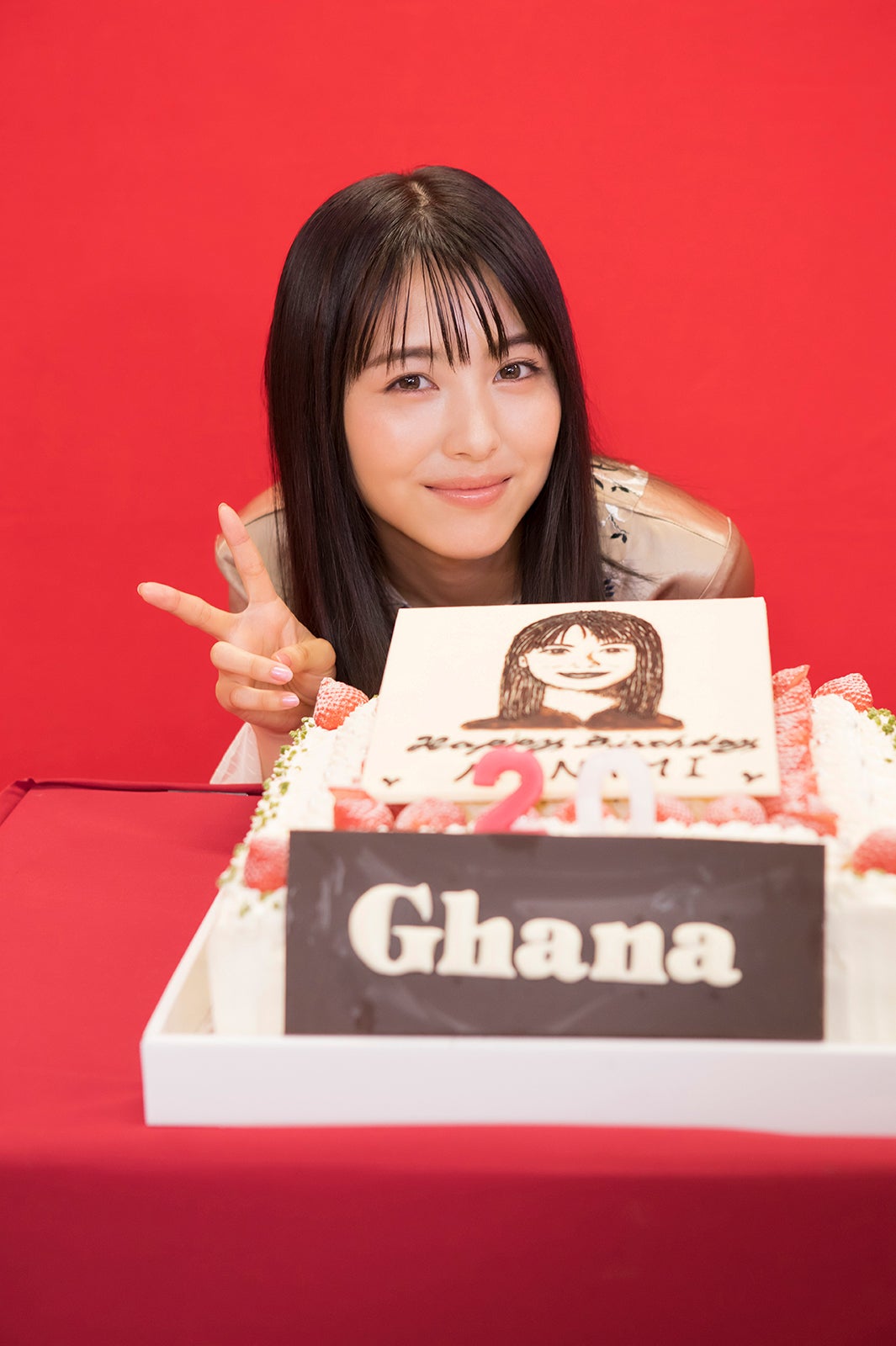 浜辺美波（提供画像）