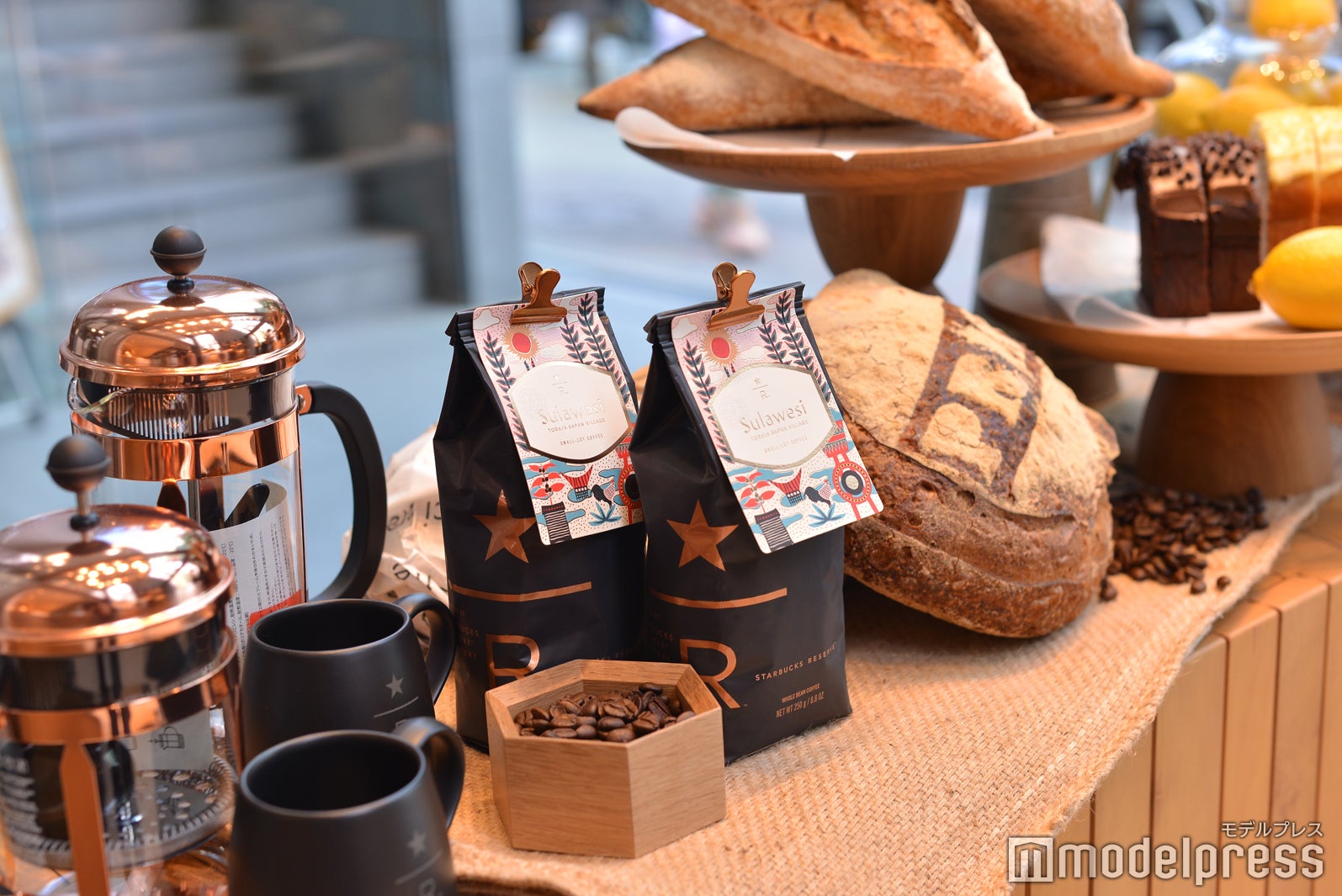 焙煎したコーヒー豆は購入可能（C）モデルプレス