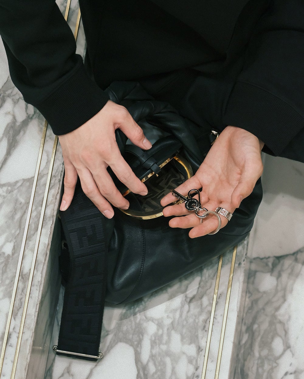 佐野勇斗セット FENDI✖︎SWAG HOMMES すごく面白くて楽しい撮影でした😊 #PR