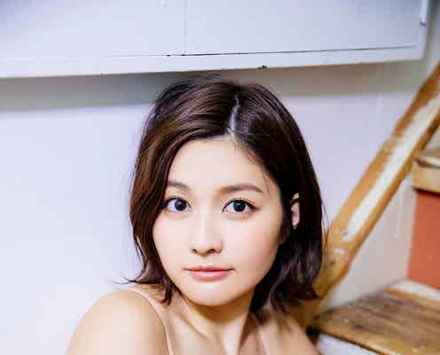 林ゆめ、美バスト際立つランジェリー姿で色気放出