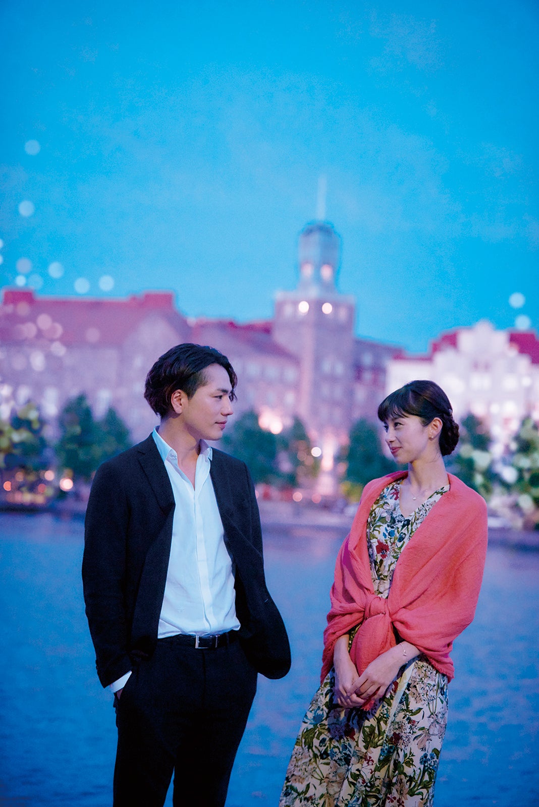 登坂広臣＆中条あやみ（C）2019 映画「雪の華」製作委員会