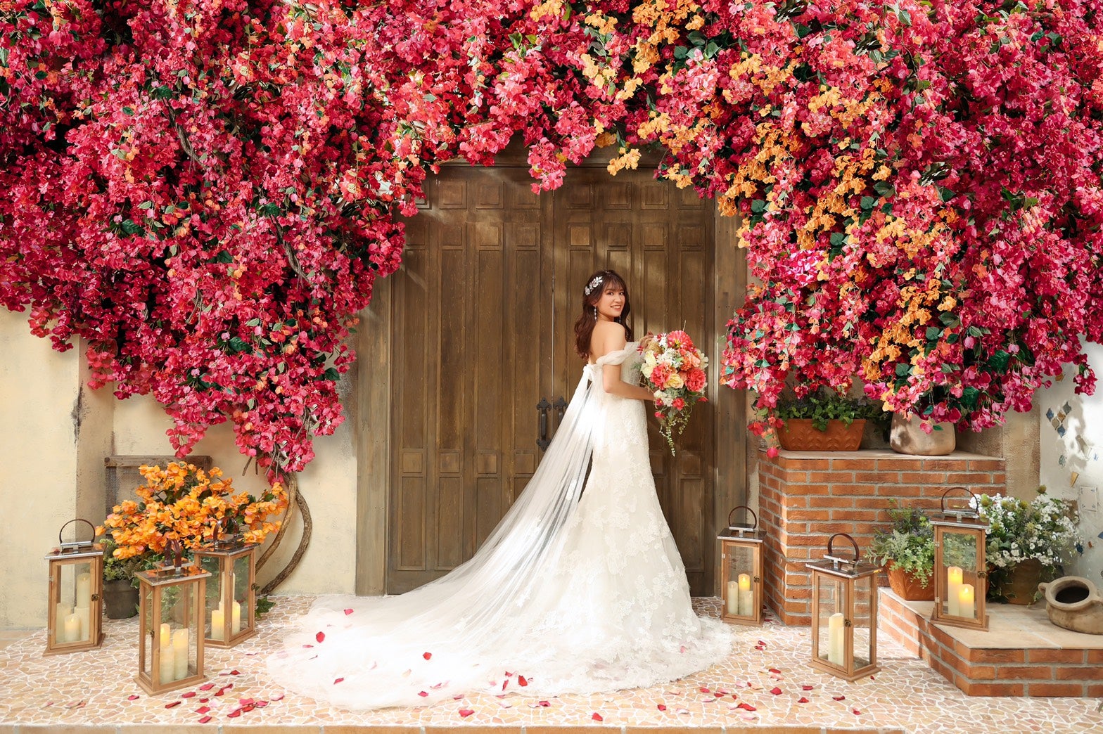 久松郁実、2020年秋に結婚していた 美しいウエディングドレス姿披露