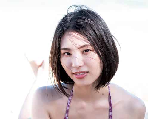 元乃木坂46相楽伊織、くっきり美谷間にうっとり