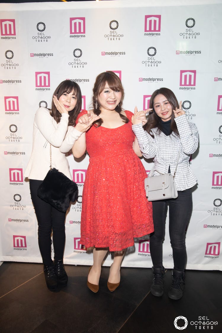 画像6 10 りんごちゃん 定番 ものまねで Sel Octagon Tokyo 熱狂 フォトブースではファンとの記念撮影も モデルプレス