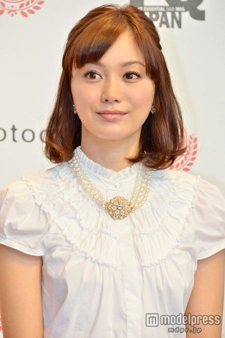 妊娠中の蛯原友里の妹・英里、子供の性別を発表
