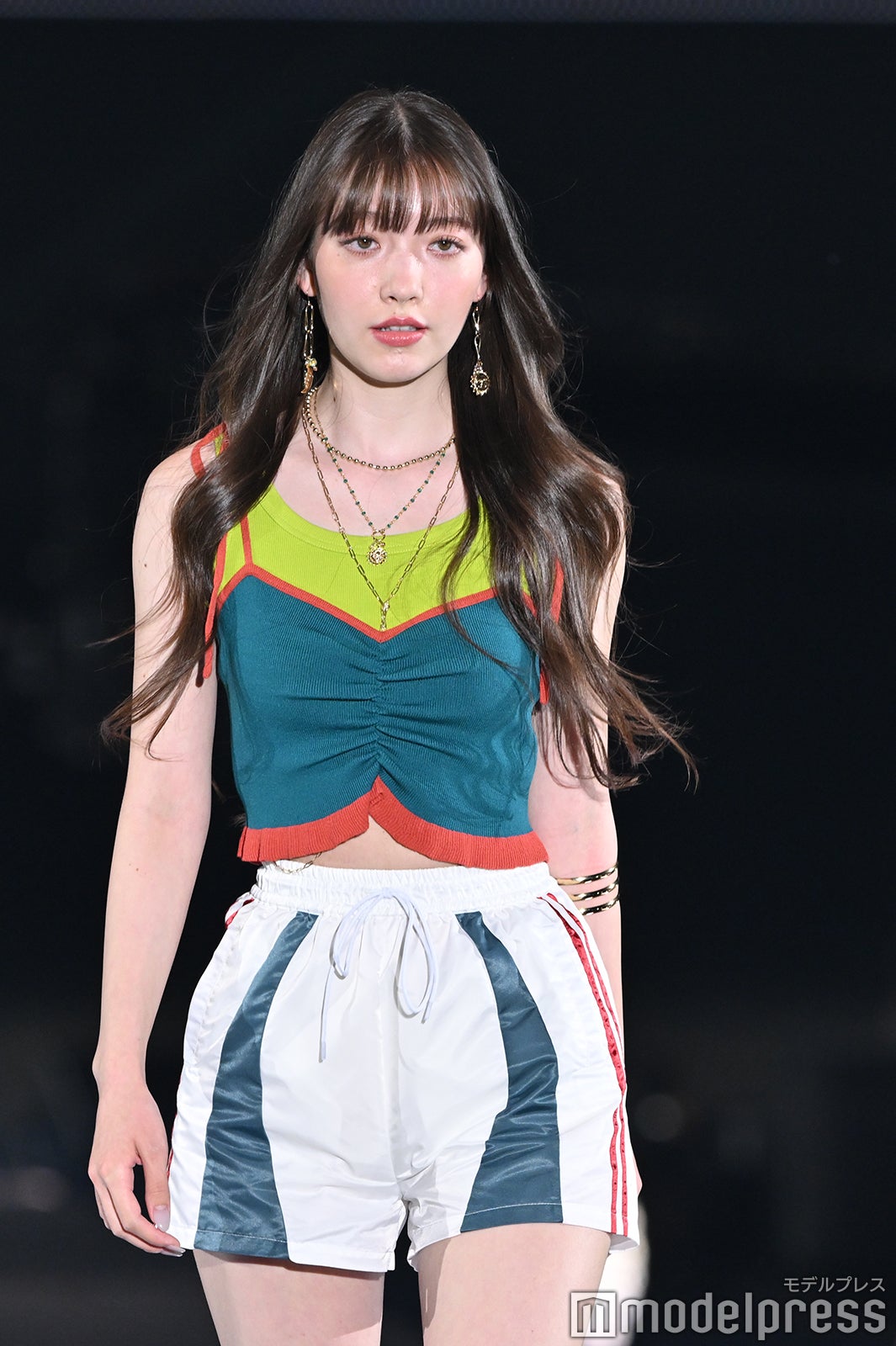 （C）モデルプレス