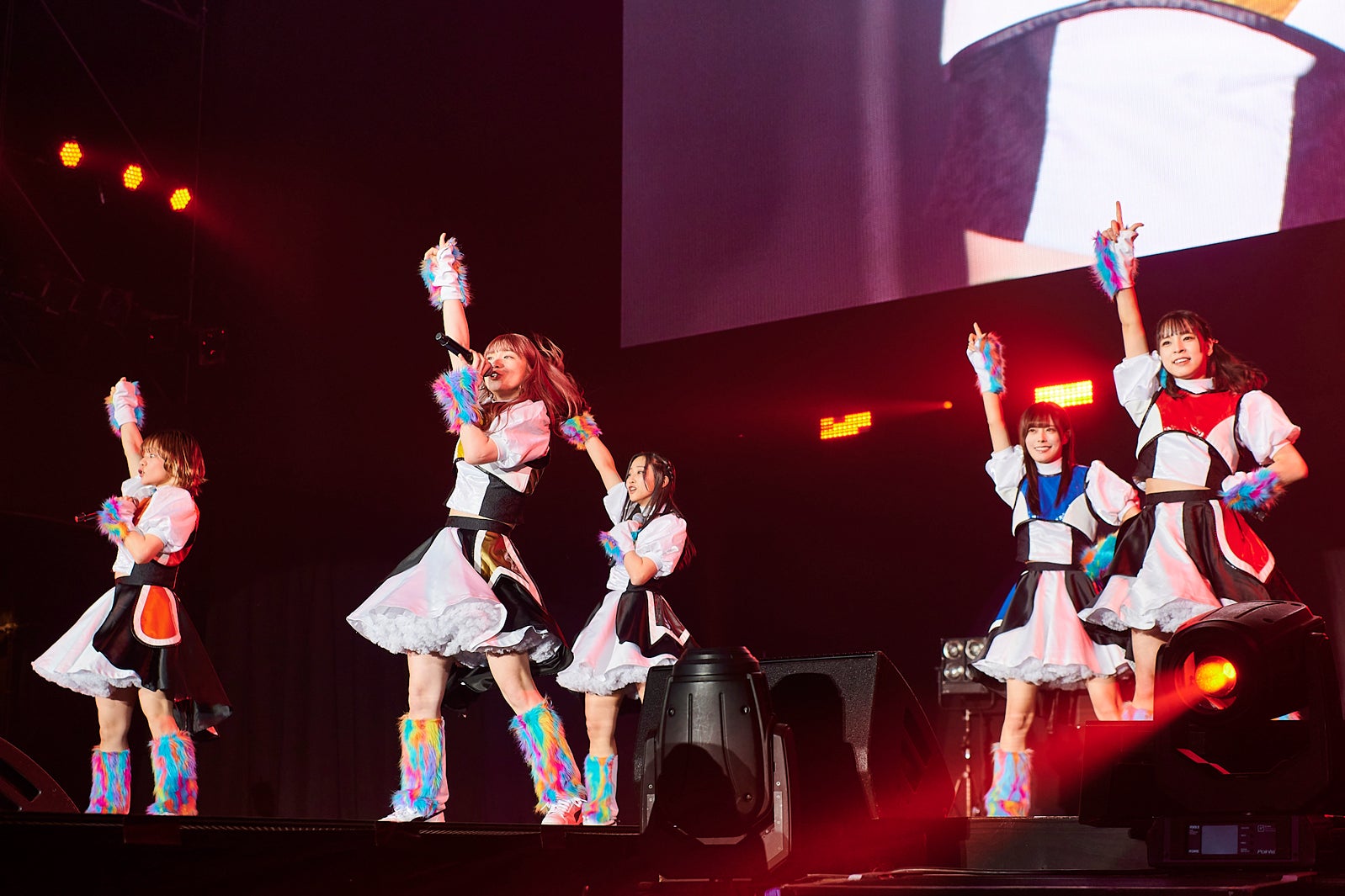 豆柴の大群都内某所a.k.a MONSTERIDOL「AGESTOCK2024」第3部／撮影：大橋祐希