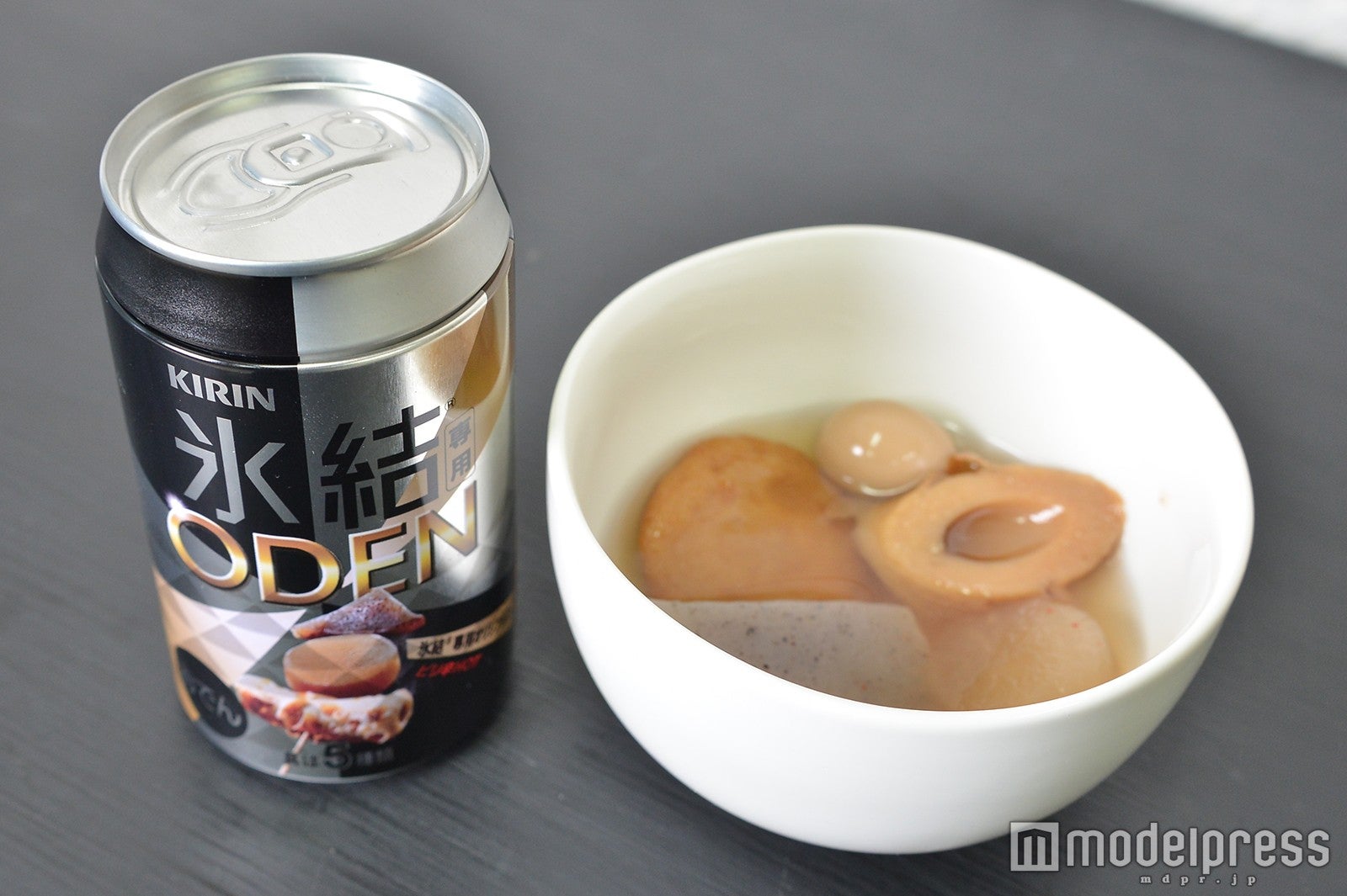 「氷結（R）専用おでん」 （C）モデルプレス