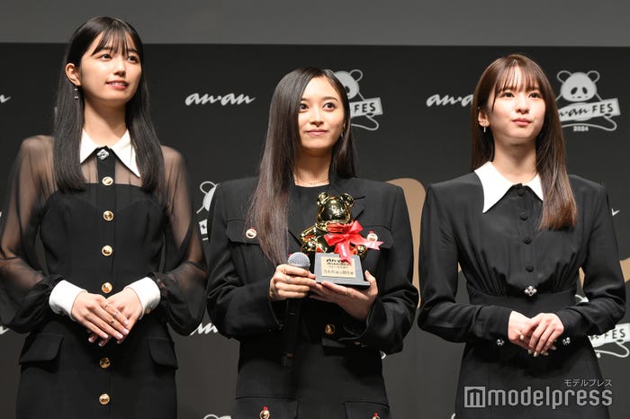 乃木坂46(左から)五百城茉央、井上和、菅原咲月(C)モデルプレス