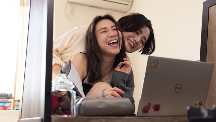 山谷花純、片山萌美「セフレの品格 ドラマ版 SEASON2」(C)2025日活