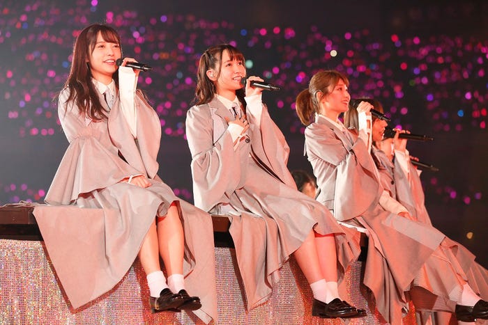 乃木坂46(提供写真)