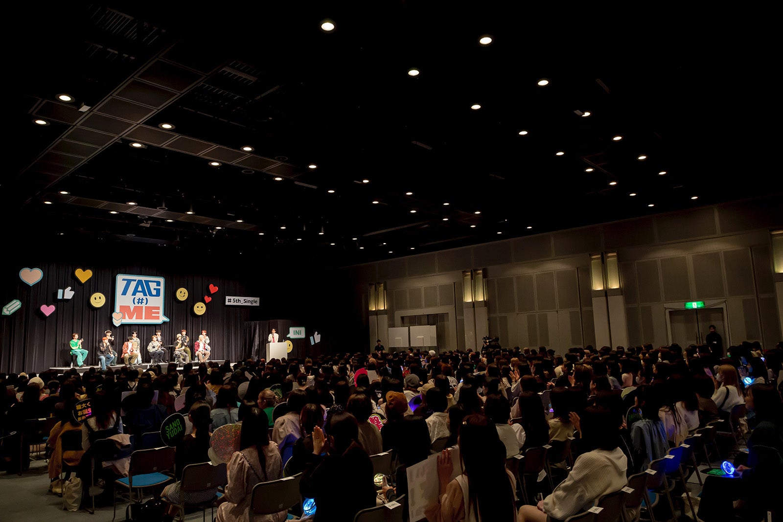 INI「『TAG ME』PREMIUM EVENT」より（C）LAPONE Entertainment