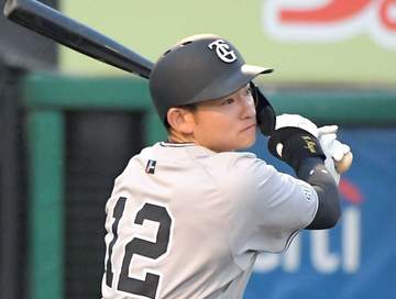 巨人 慶大卒4年目、萩尾が2軍降格 今季7打席で無安打 阪神は2選手の登録を抹消