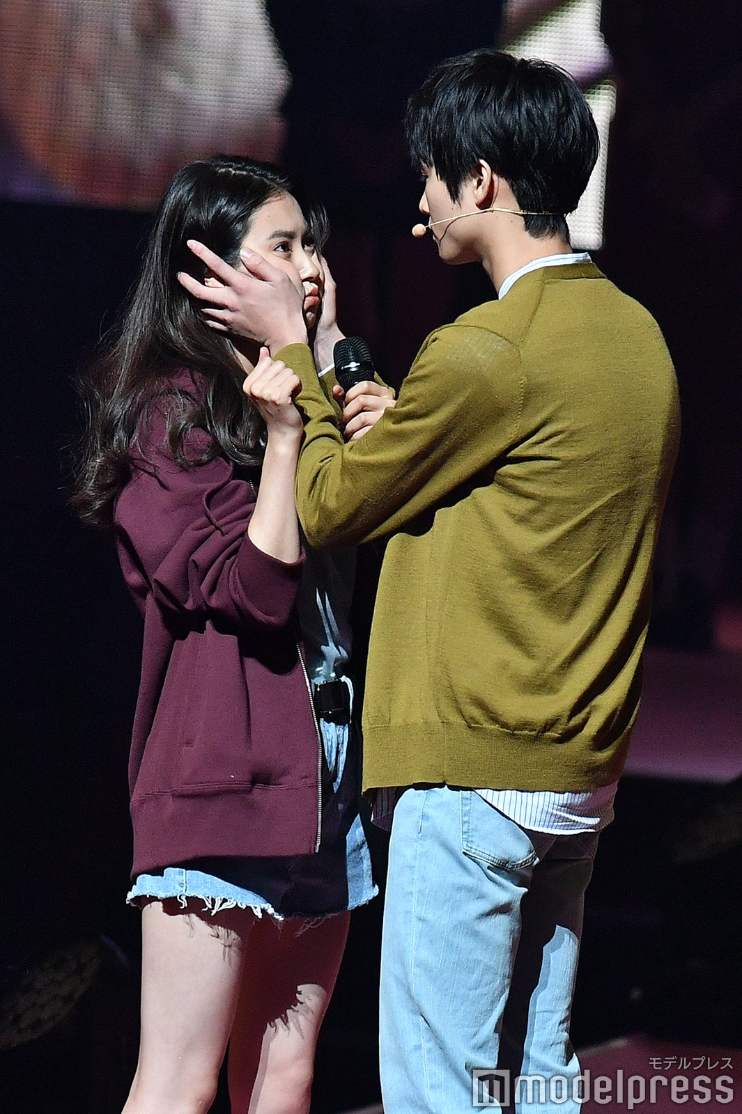 （C）モデルプレス