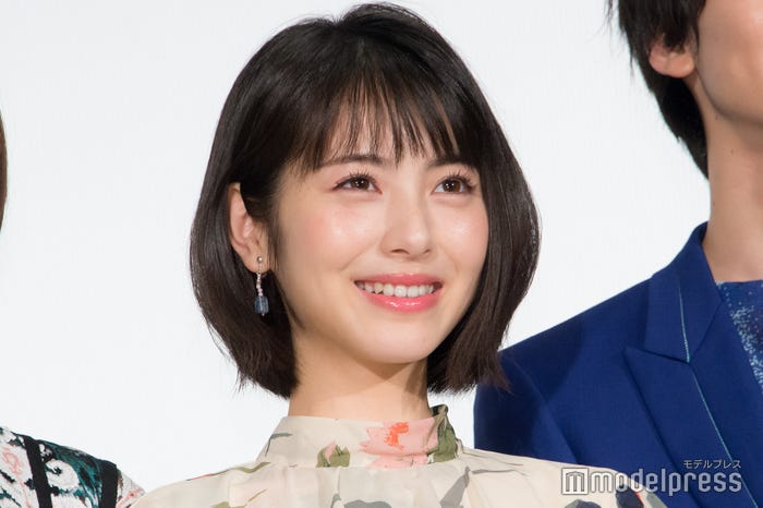 浜辺美波 (C)モデルプレス