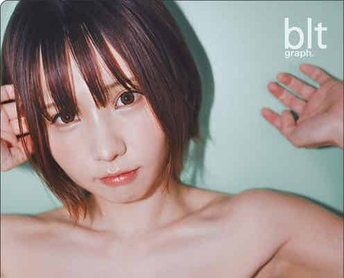 えなこ、水着姿で溢れる美バスト披露