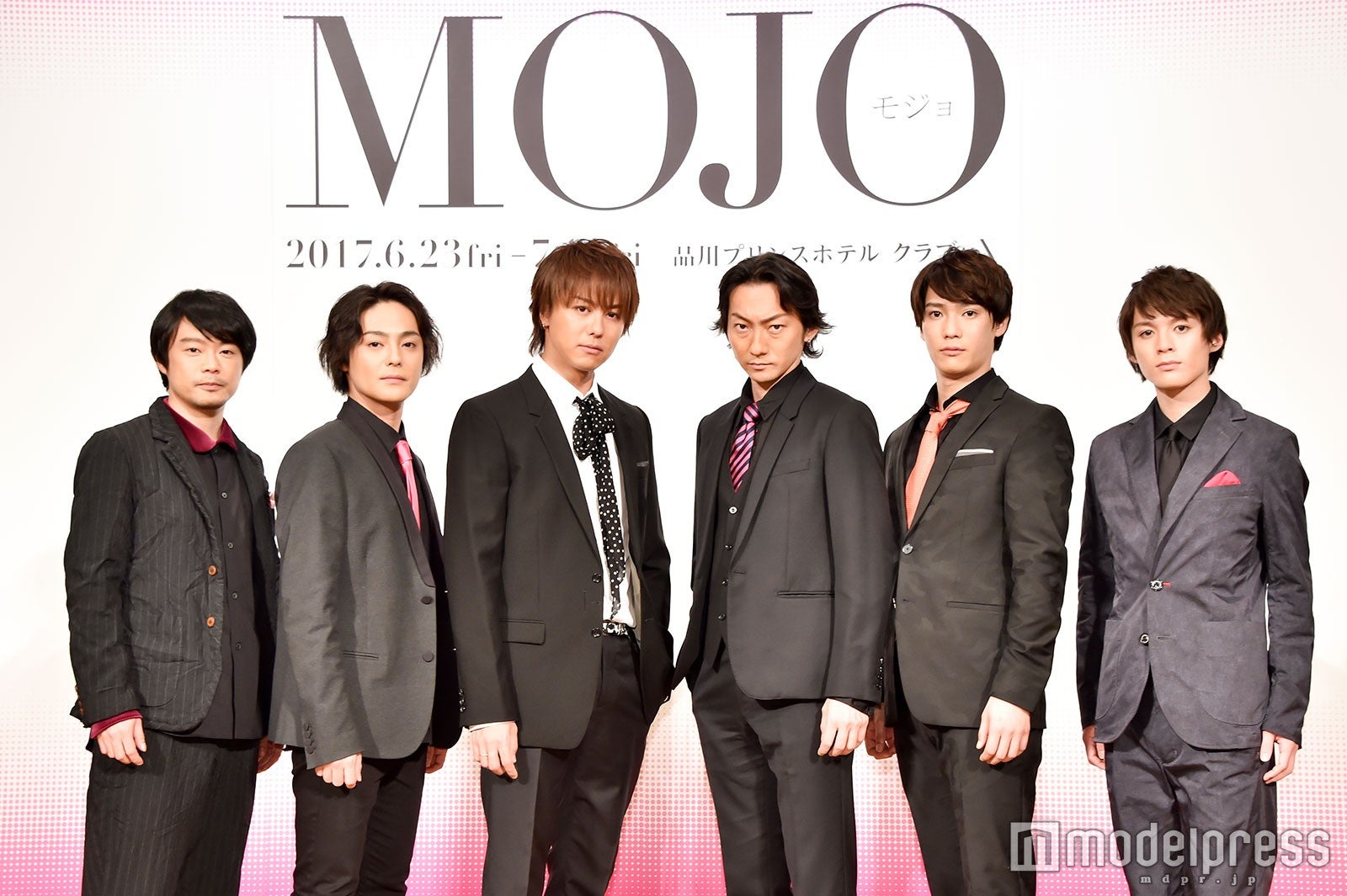 （左から）尾上寛之、木村了、TAKAHIRO、波岡一喜、味方良介、横田龍儀（C）モデルプレス