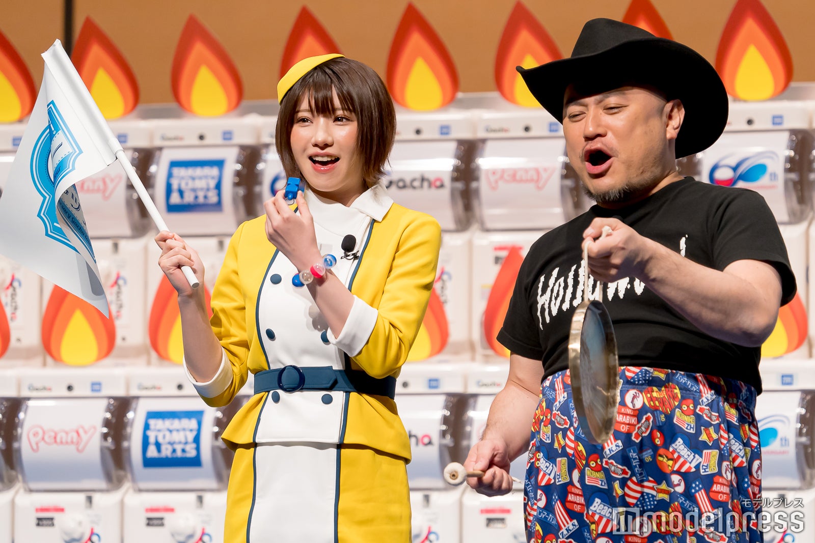 えなこ、ハリウッドザコシショウ（C）モデルプレス