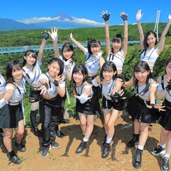 ハロプロ“令和”初のメジャーデビューで話題・BEYOOOOONDS、日本最長の大吊橋でヒット祈願