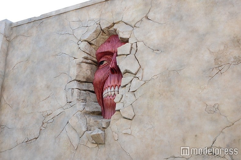 実物大 壁の巨人