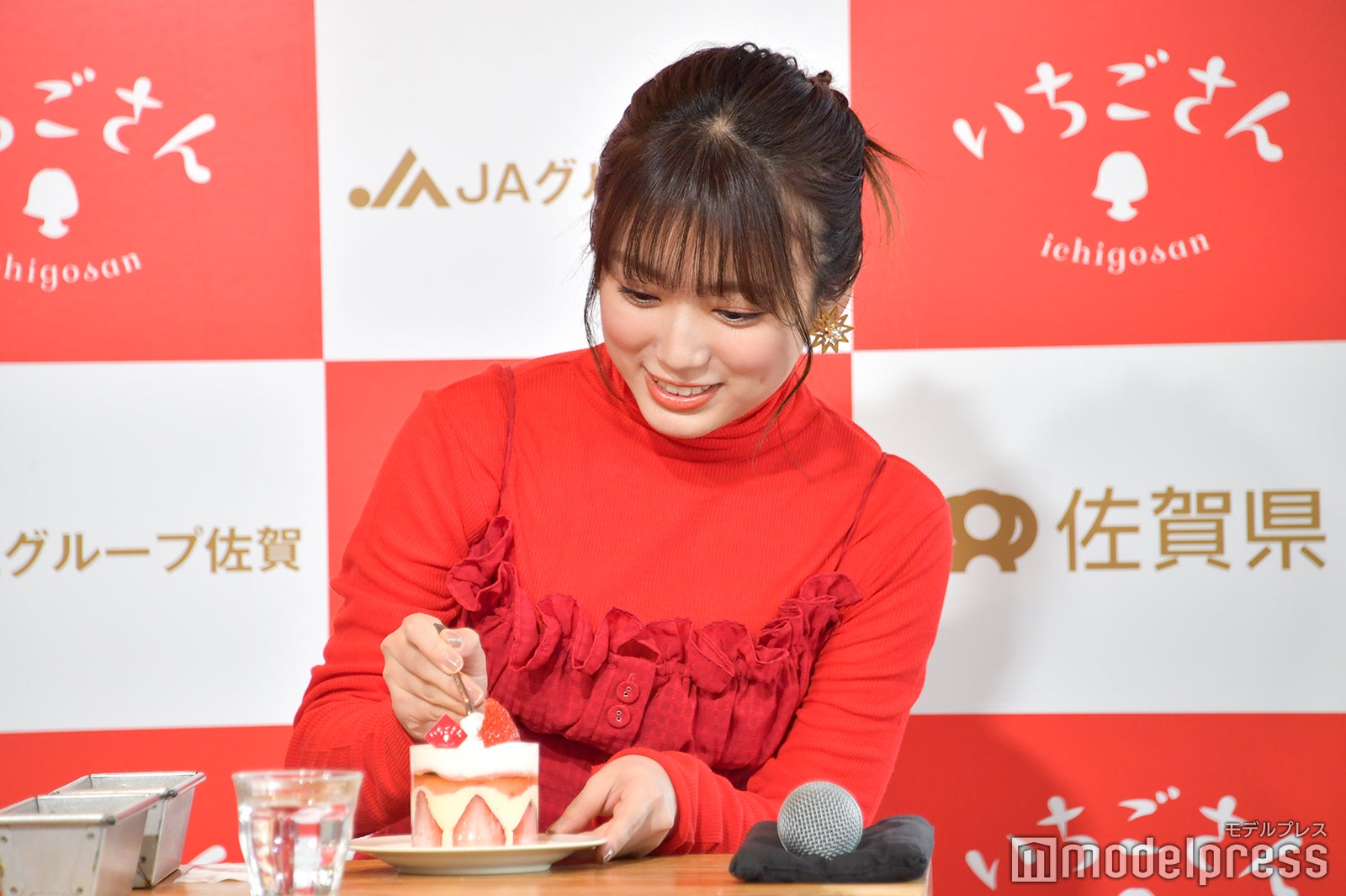 矢吹奈子（C）モデルプレス