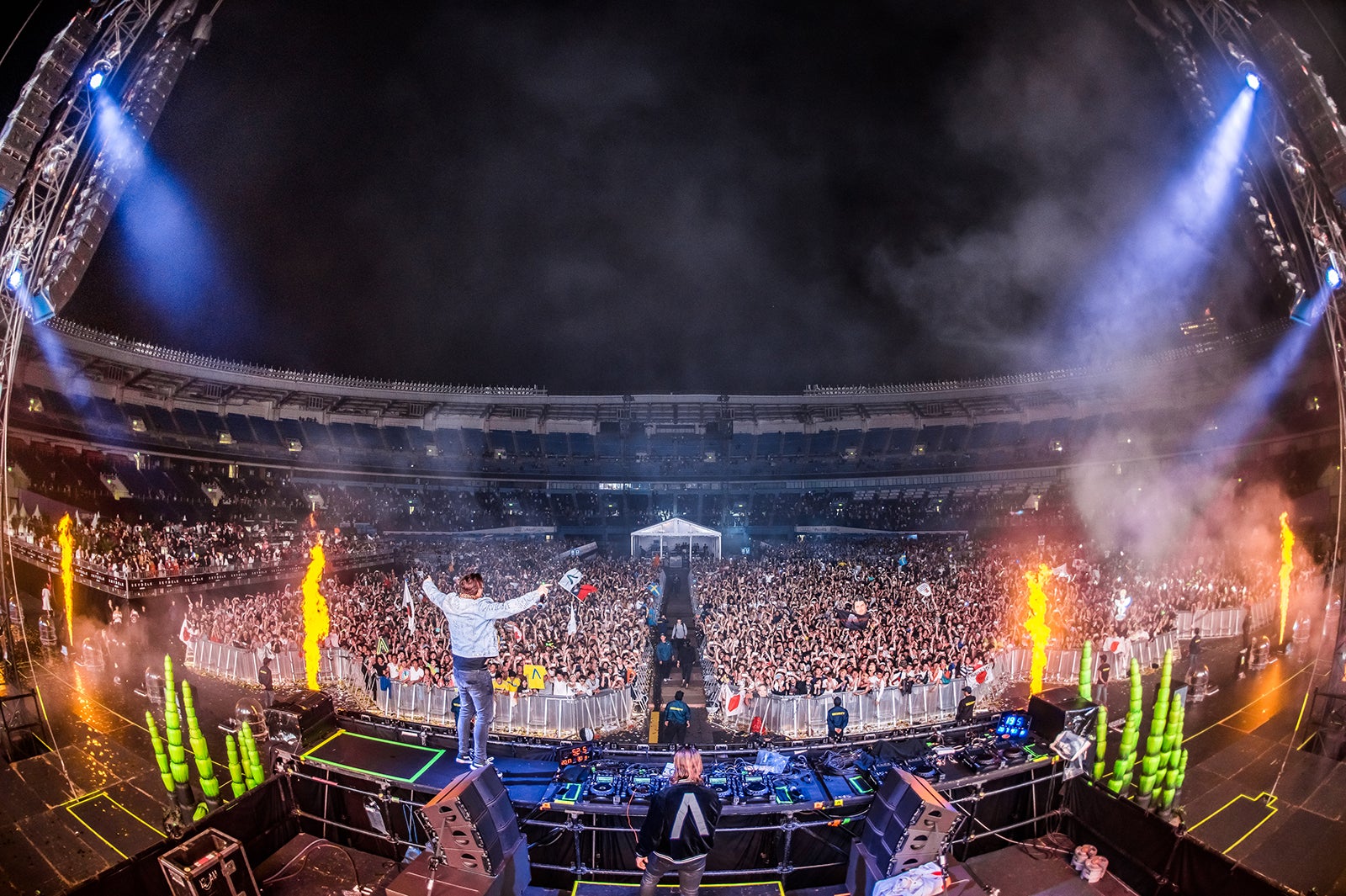 （C）Ivan-Meneses-for-Insomniac-6