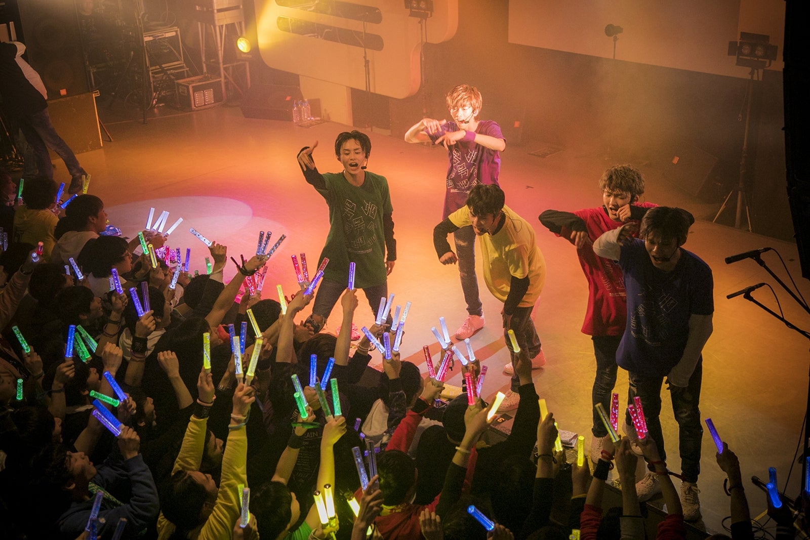 超特急（写真提供：スターダスト音楽出版）