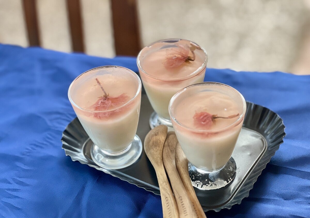 簡単にできる春にぴったりのスイーツ♡桜のブラマンジェのレシピ