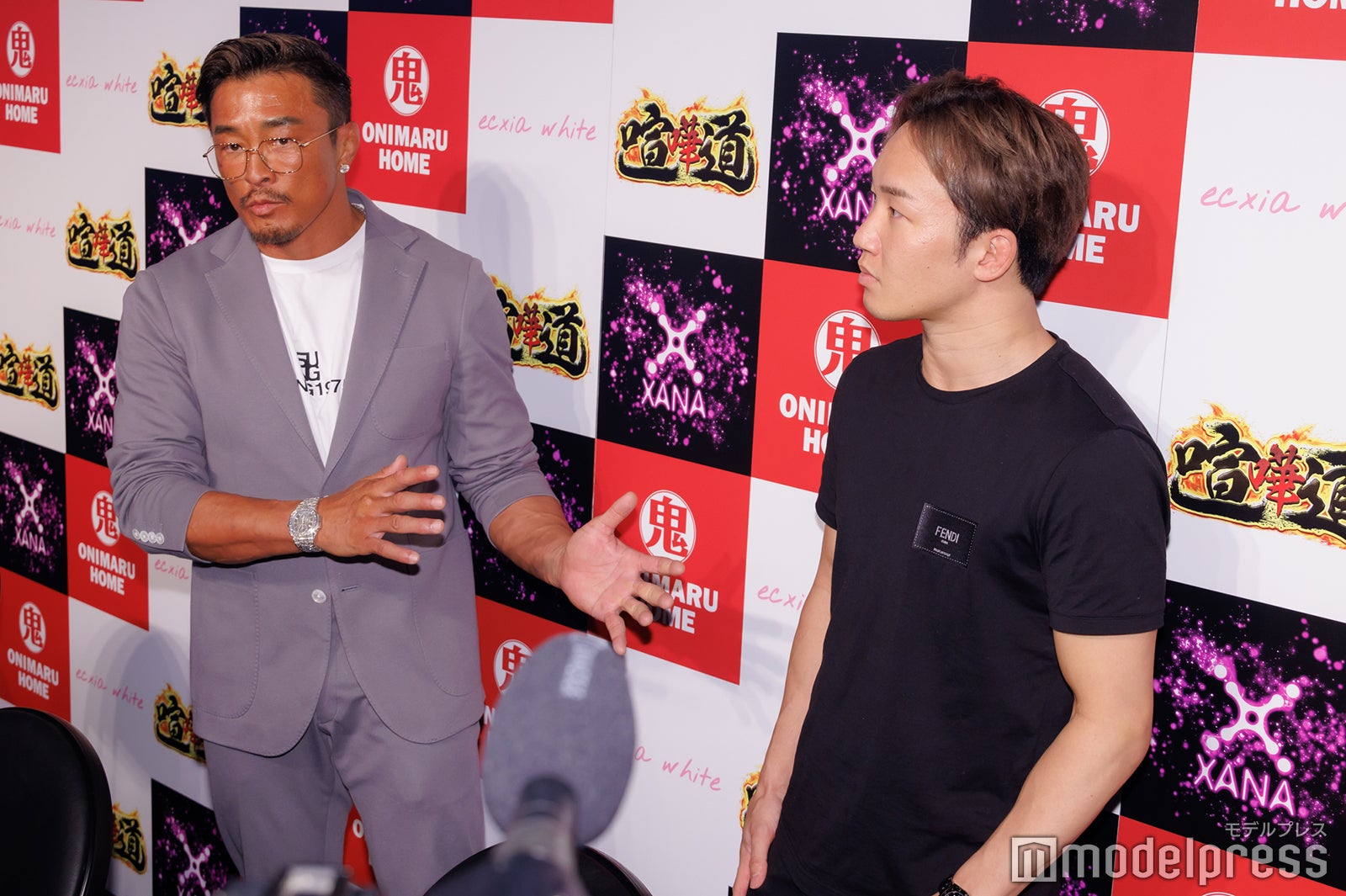 秋山成勲、朝倉未来 （C）モデルプレス