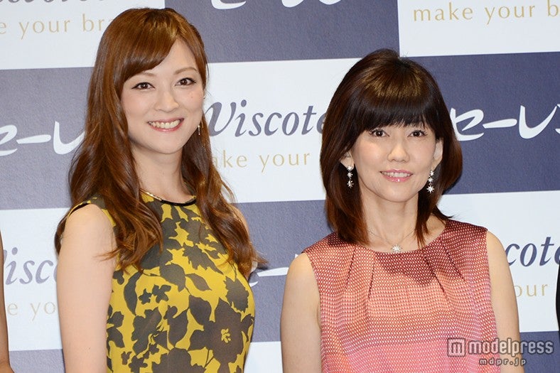 （左から）吉澤ひとみ、松本伊代