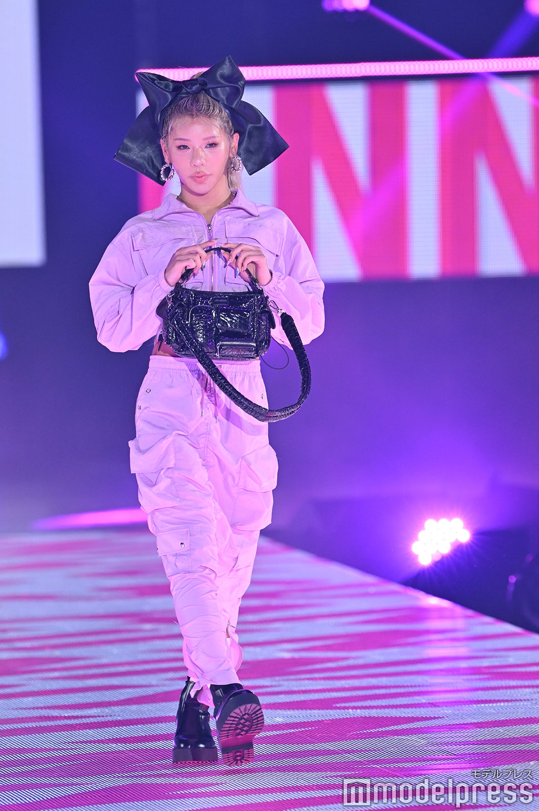 （C）モデルプレス