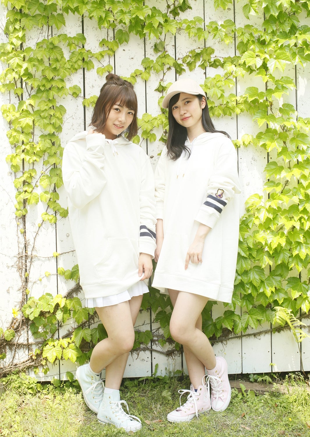 北野日奈子、寺田蘭世（提供画像）