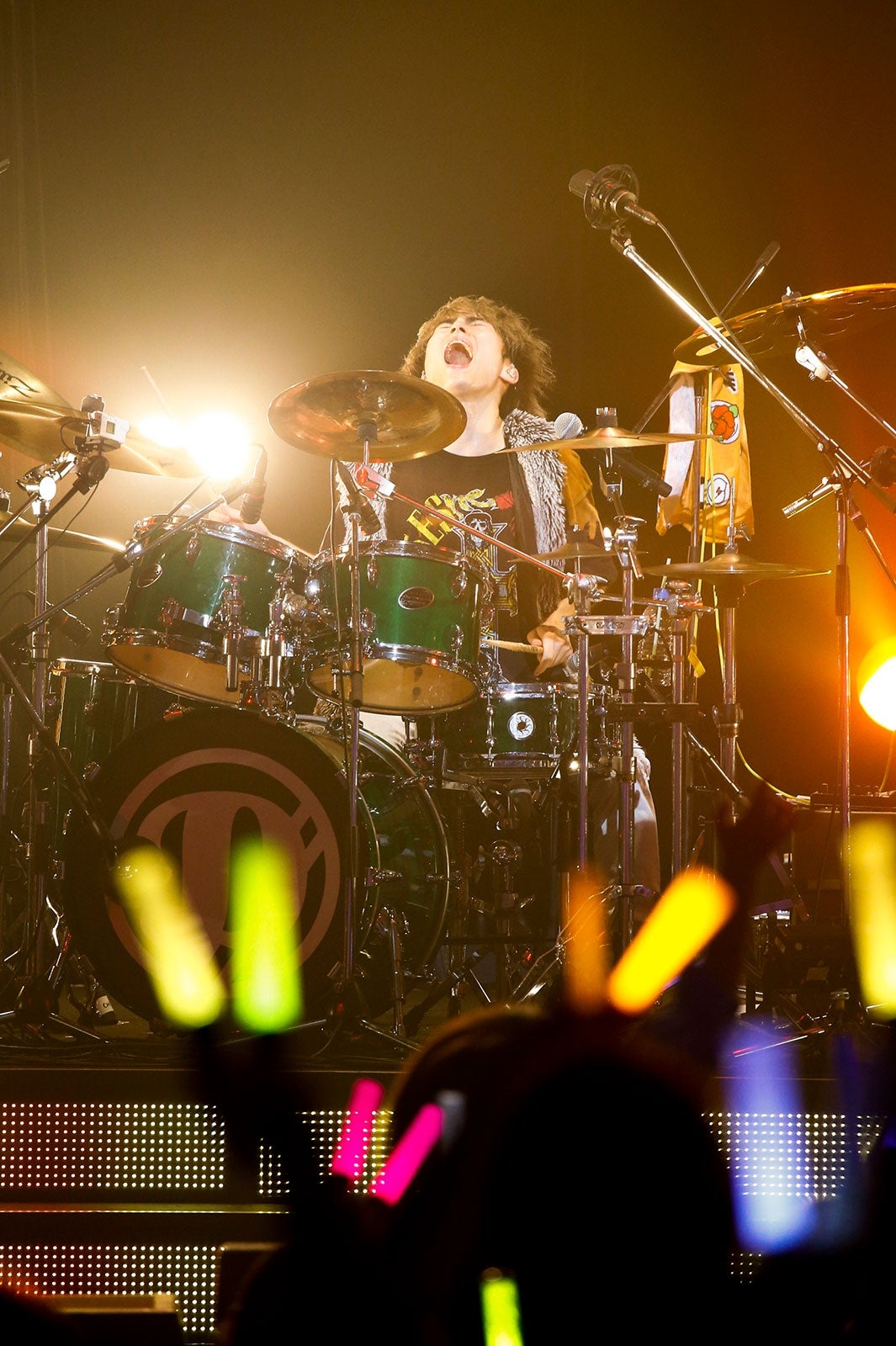 （C）佐藤薫／画像提供：ソニー・ミュージックレーベルズ