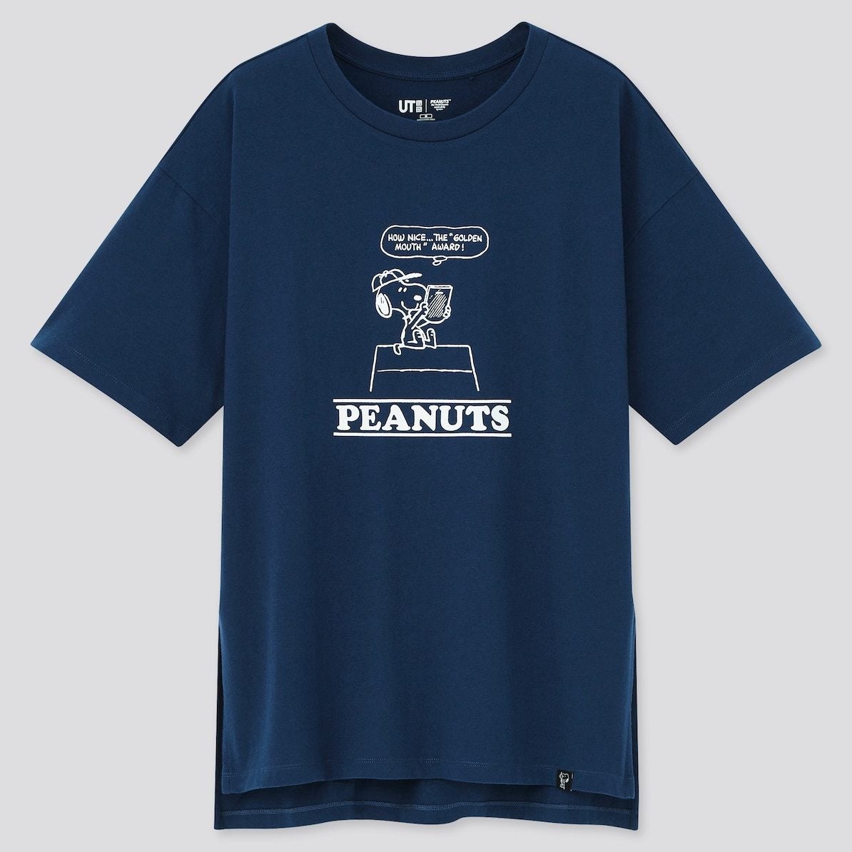 ユニクロ　UNIQLO　UT　Tシャツ　ユーティー　スヌーピー　ピーナッツ　SNOOPY　PEANUTS　ヴィンテージ　VINTAGE　コラボ　新作　トップス　おすすめ　レディース　女性　ブルー　青　ネイビー