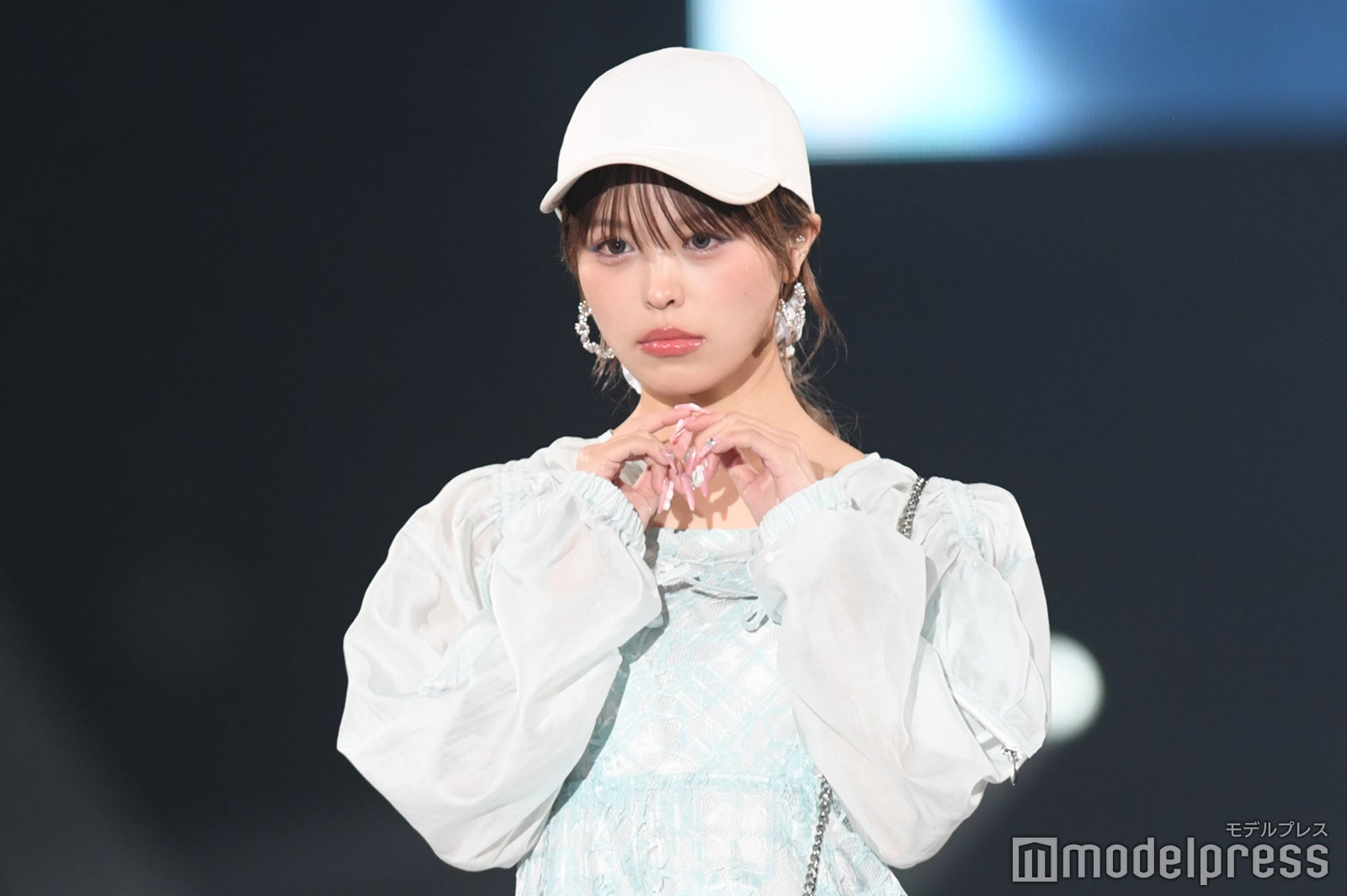 おさき（C）モデルプレス