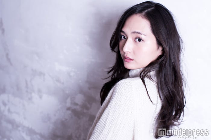 山賀琴子(C)モデルプレス