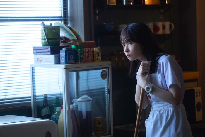 畑芽育「ノッキンオン・ロックドドア」第1話より(C)テレビ朝日