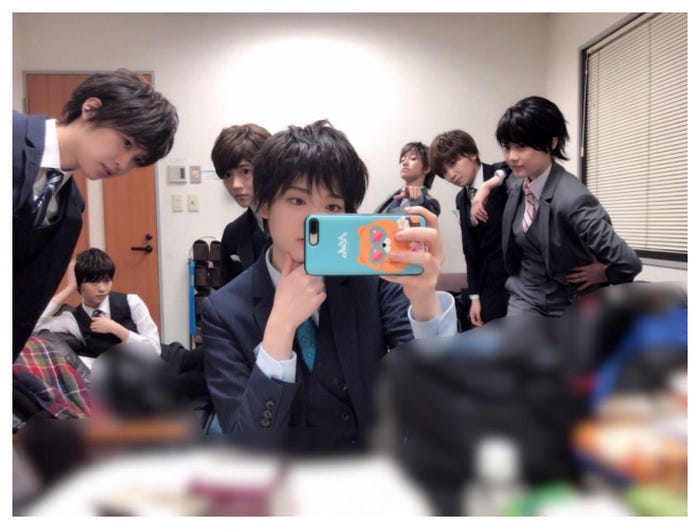 “楽屋の1コマ“/生田絵梨花オフィシャルブログより