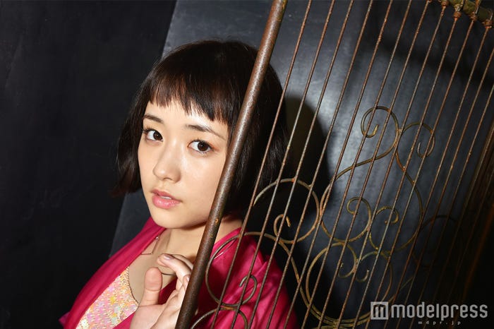 再び捕まってしまいました…(C)モデルプレス