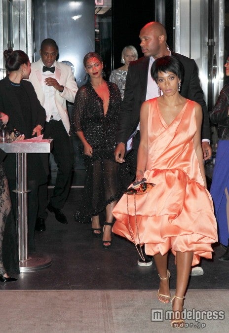 ビヨンセ妹、姉の夫ジェイ・Zに暴行　衝撃映像！