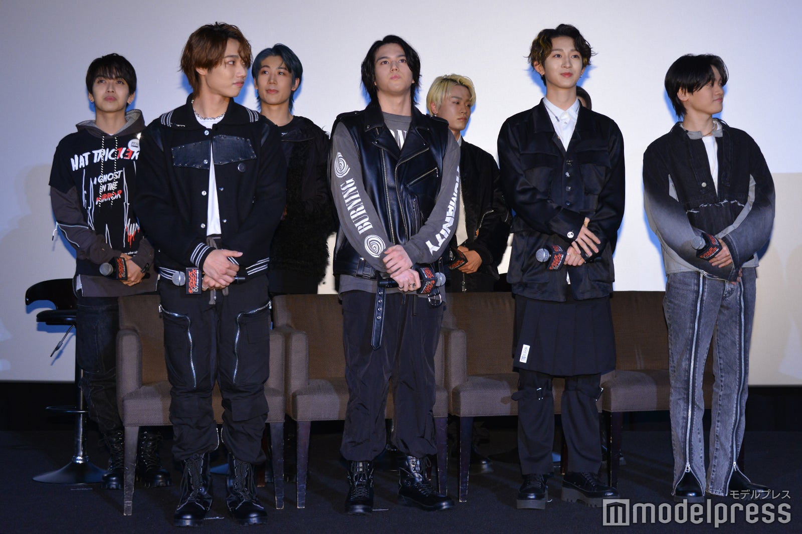 （上段左から）EIKI、HAYATO、TAKUTO、RYUKI（下段左から）SEITO、RAN、NAOYA、KAIRYU（C）モデルプレス