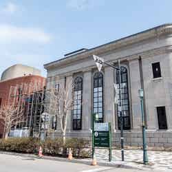 北海道・函館に“泊まれる銀行ホテル”「HakoBA 函館」が開業/画像提供:リビタ