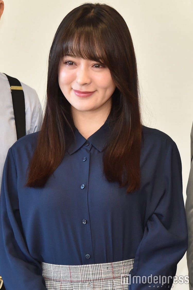 貫地谷しほり  モデルプレス 