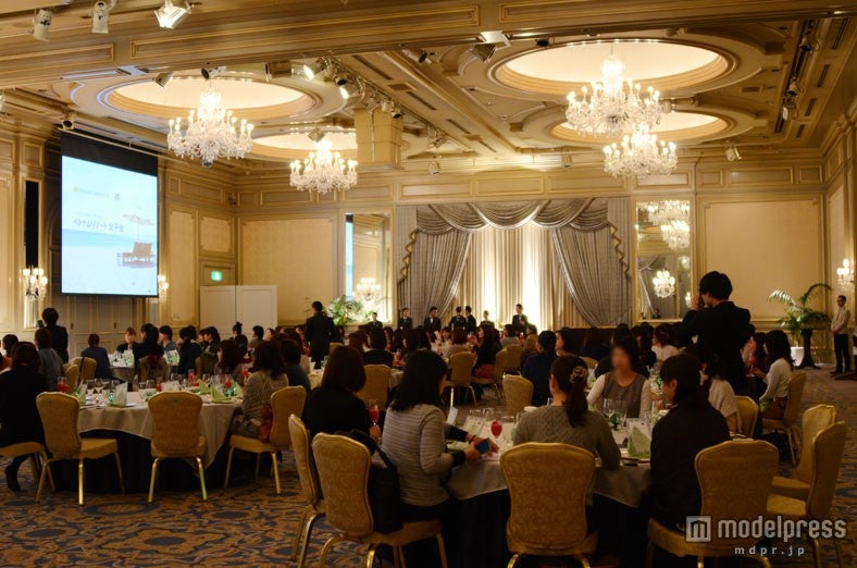 100名限定の女子会であったにも関わらず約600名の応募が殺到し、満員となった会場